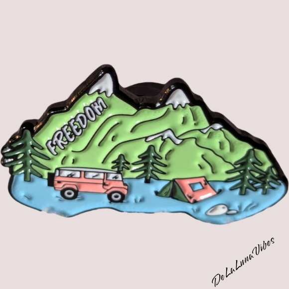 3/$12 NEW - Vintage Style VW Camper "Freedom" Enamel Pin! - Picture 2 of 4